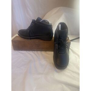 Women's Duluth Trading Company Andia Black Leather Lace‎ Up Ankle Boots-Size 8M